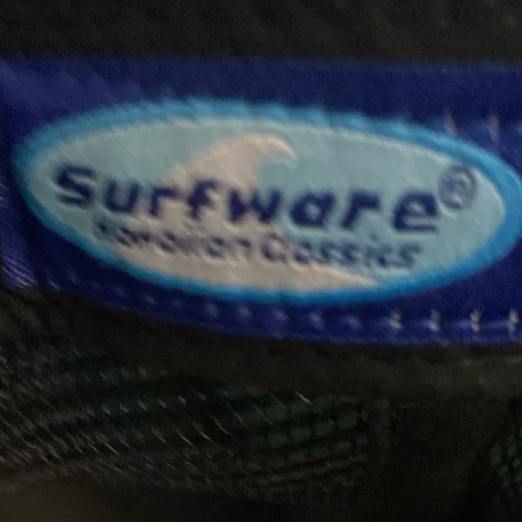 Aloha Gold Black Trucker Surf Hat - Picture 2 of 4